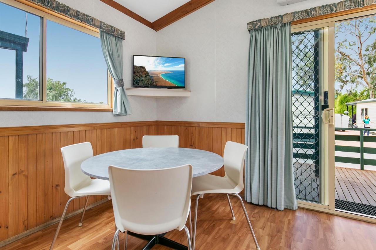 Big4 Mannum Holiday Park Exterior photo