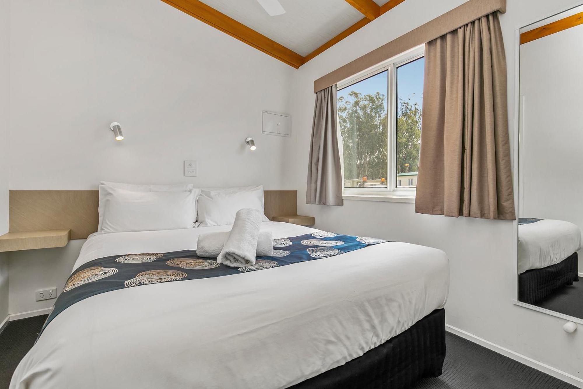 Big4 Mannum Holiday Park Exterior photo